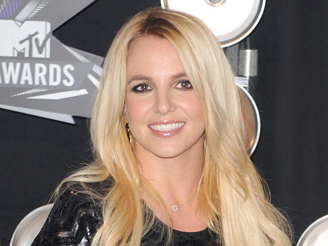 Navy turns to Britney Spears in battle against pirates - News for the ...